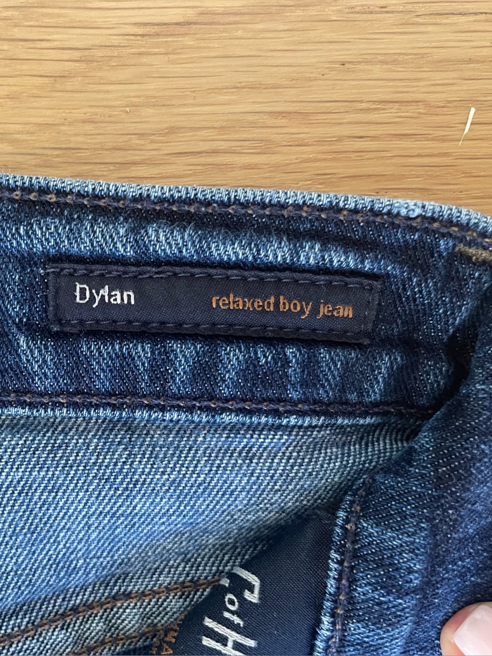 Citizens of Humanity Dylan Boyfriend Jeans Raw Hem Button Fly Cropped, 28 W 23 L - Picture 5 of 13
